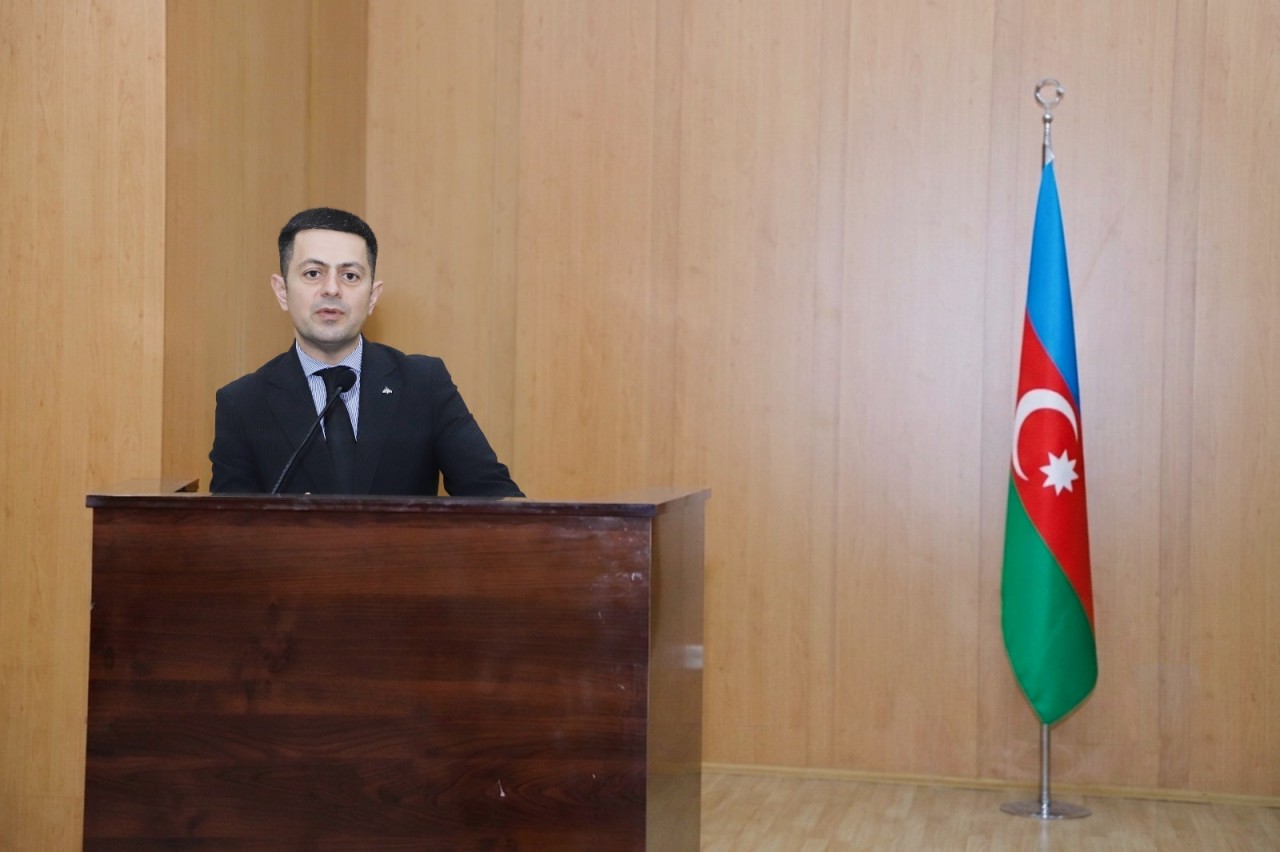 Dövlət Xidməti Gədəbəydə gənclər üçün tədbir keçirdi - FOTOLAR